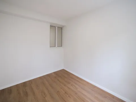 Prodaja, dvosoban stan, 62m², Stari Aerodrom, Podgorica - image 11