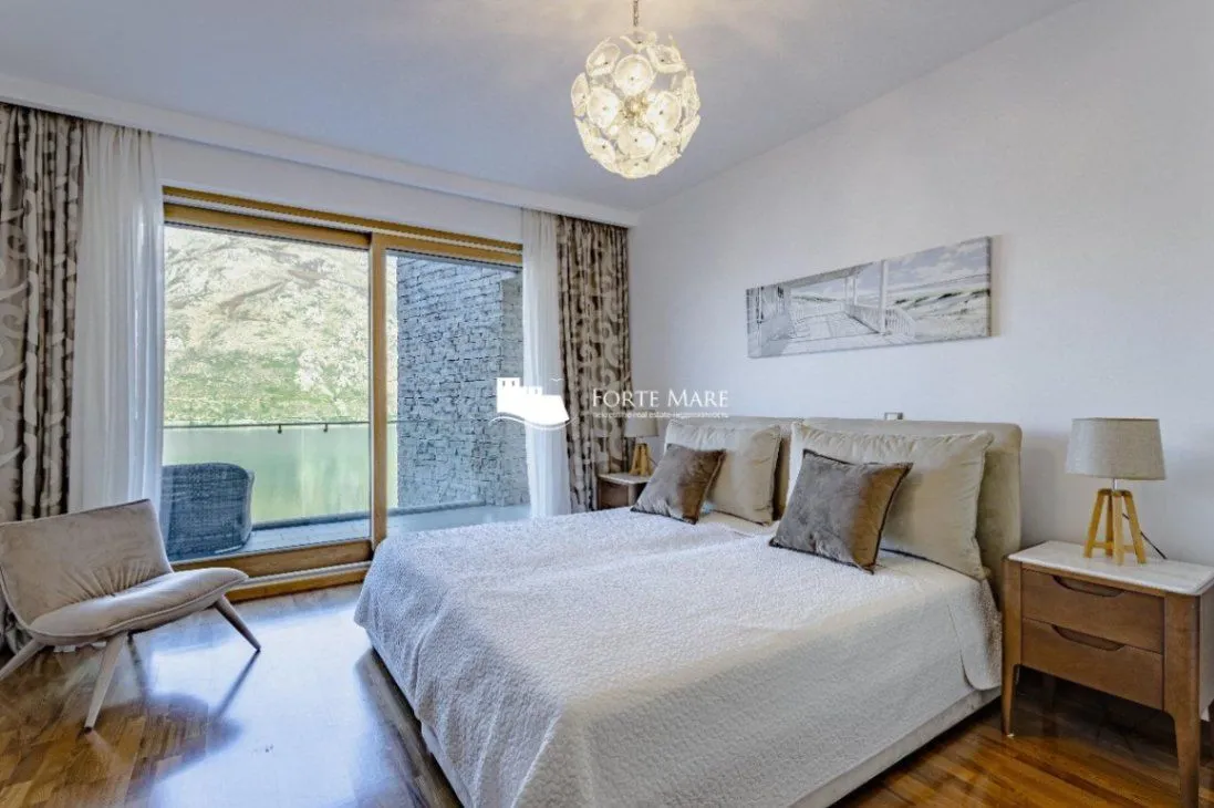 Sale, house, 359m², Stoliv, Kotor