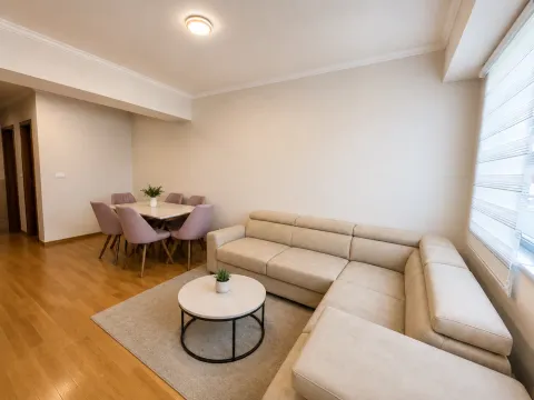 Prodaja, jednosoban stan, 50m², Centar, Podgorica - image 3