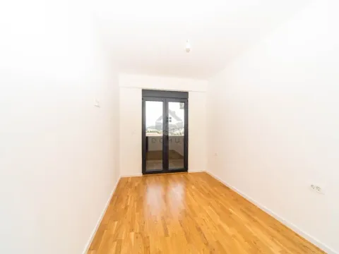 Sale, one bedroom apartment, 43m², Stari Aerodrom, Podgorica - image 6