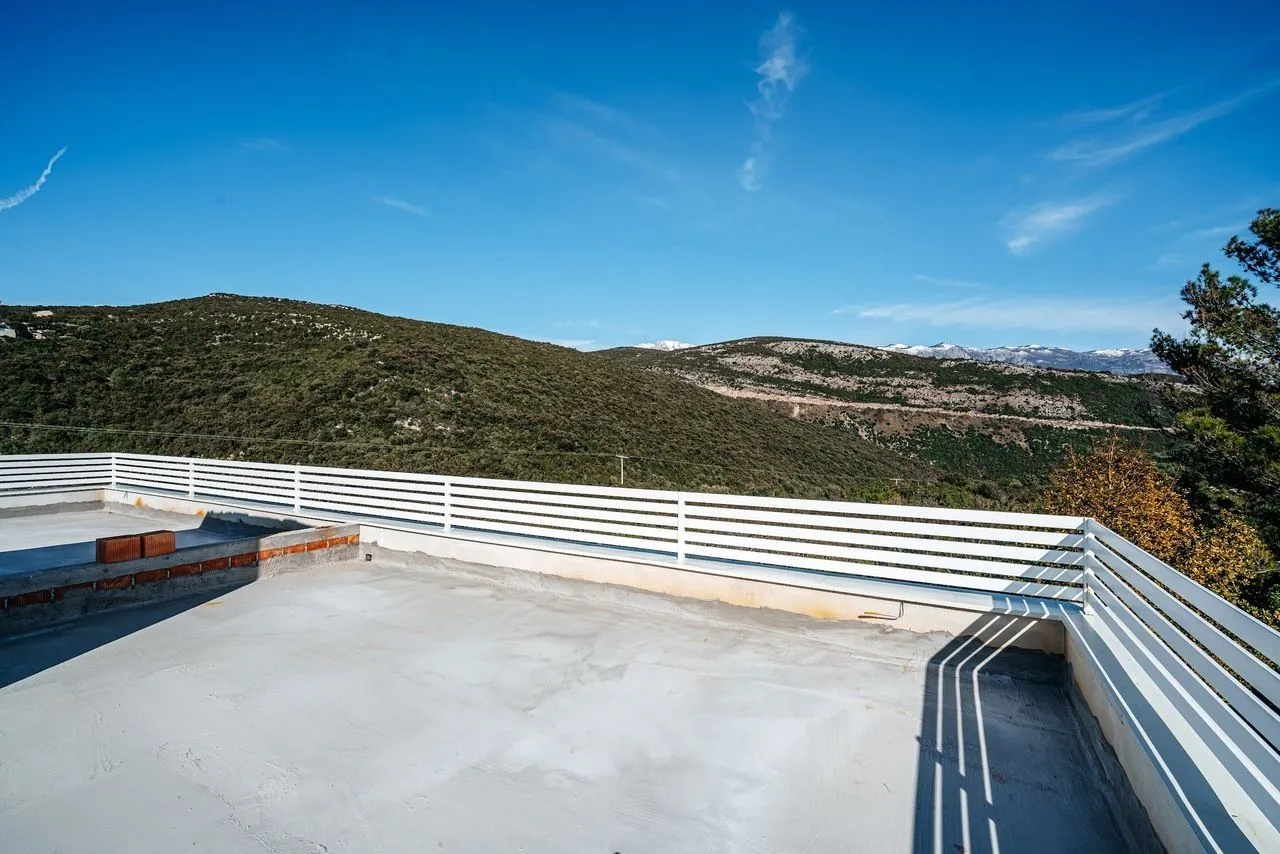 Prodaja, kuća, 172m², Krimovica, Kotor