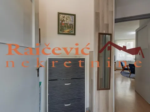 Sale, three bedroom apartment, 55m², Zvezdara Sve Podlokacije, Beograd - image 6