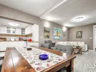 Sale, house, 240m², Tivat, Crna Gora - image 13