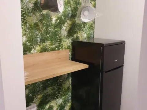 Izdavanje, četvorosoban stan, 100m², Centar, Novi Sad - image 12