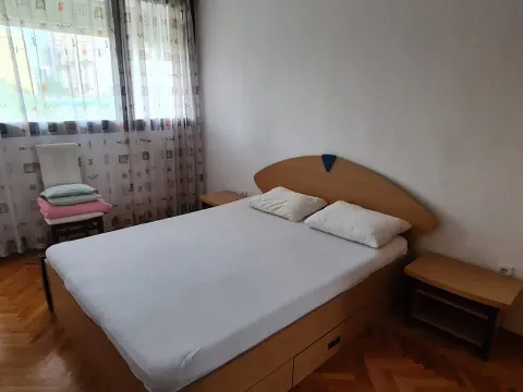 Rent, one bedroom apartment, 50m², Blok 5, Podgorica - image 7