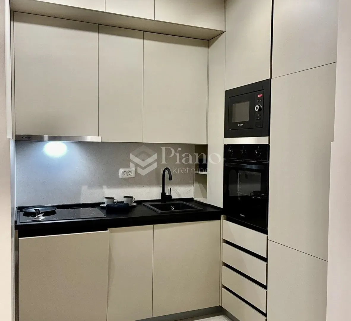 Rent, one bedroom apartment, 40m², Central Point, Podgorica
