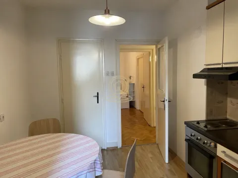 Rent, two bedroom apartment, 56m², Stari Grad, Beograd - image 4