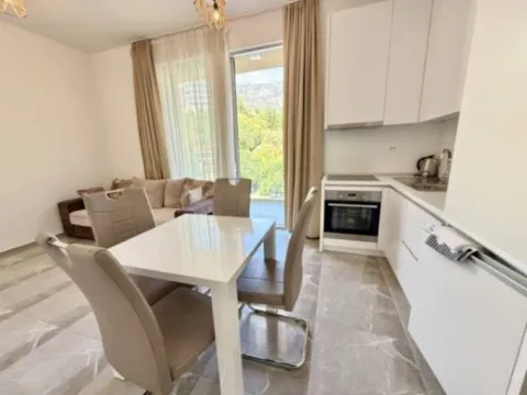Sale, two bedroom apartment, 52m², Bečići, Budva