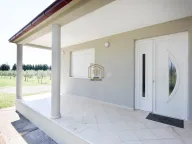 Prodaja, kuća, 122m², Golubovci, Podgorica - image 15