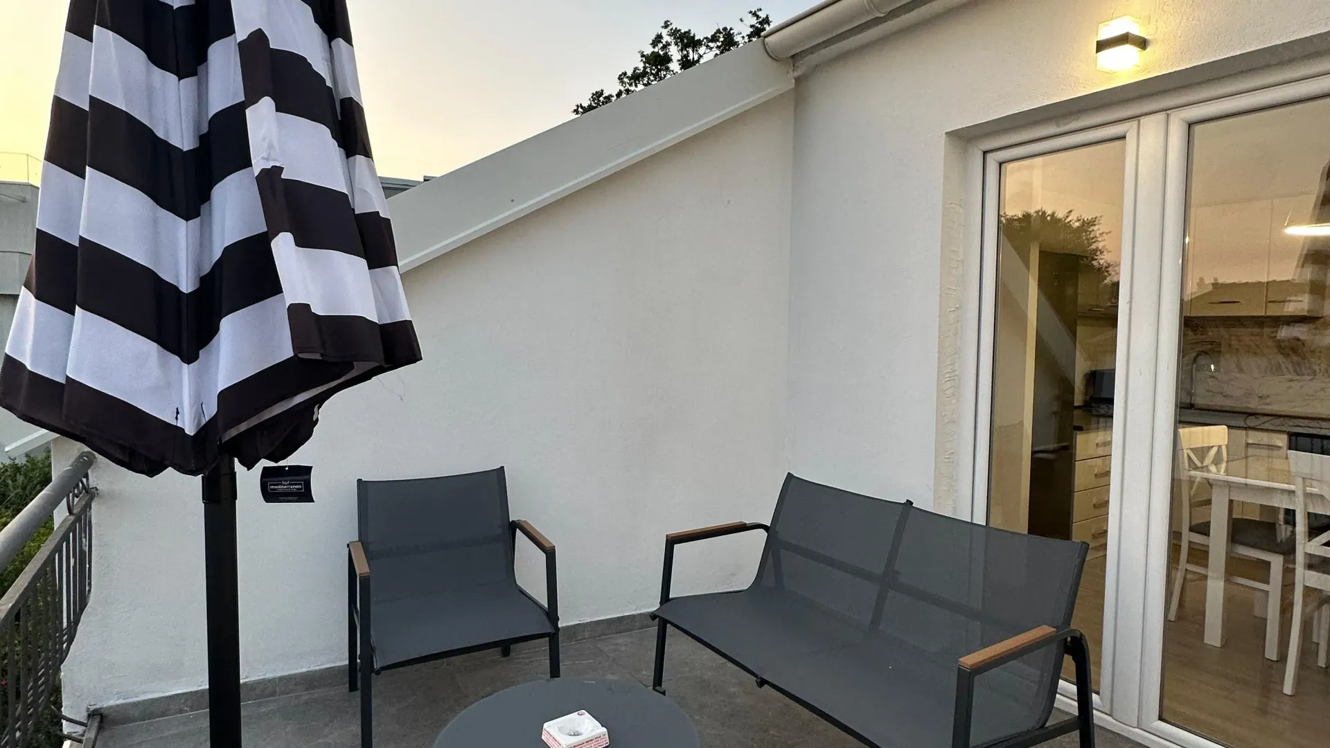 Izdavanje, stan, 54m², Seljanovo, Tivat