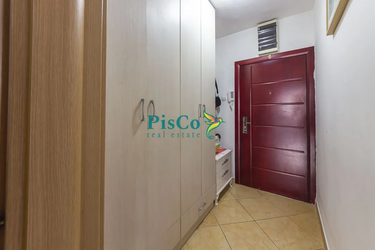 Prodaja, dvosoban stan, 76m², Gintaš, Podgorica