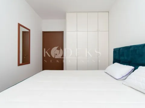 Izdavanje, jednosoban stan, 50m², City Kvart, Podgorica - image 8