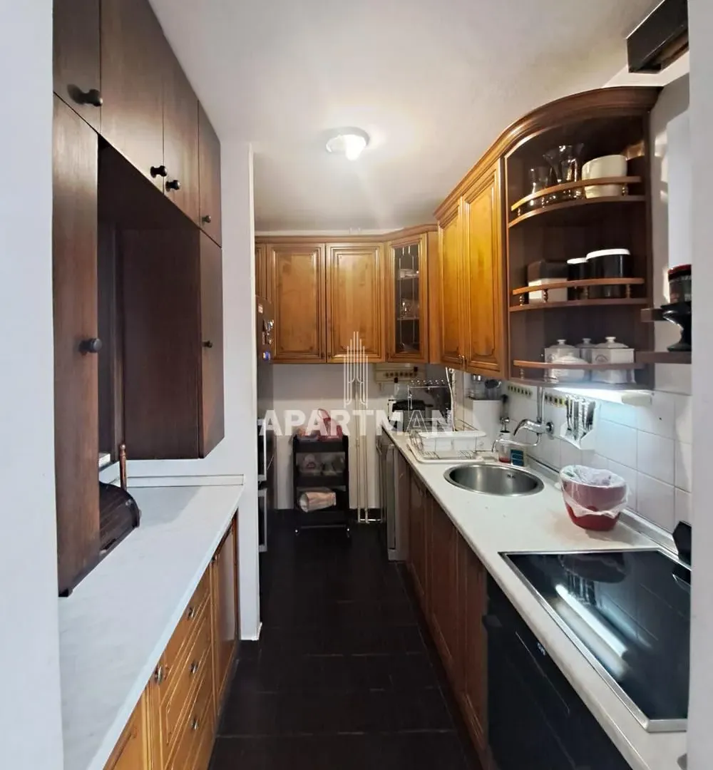 Sale, four bedroom apartment, 109m², Vračar Sve Podlokacije, Beograd
