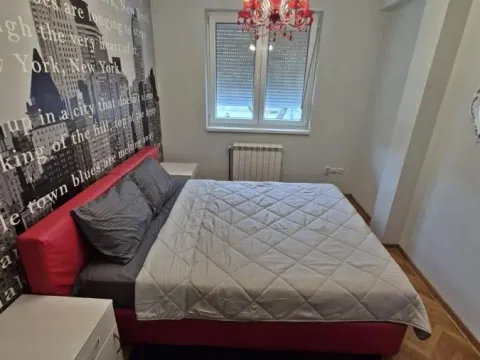 Izdavanje, trosoban stan, 68m², Centar, Kragujevac - image 6