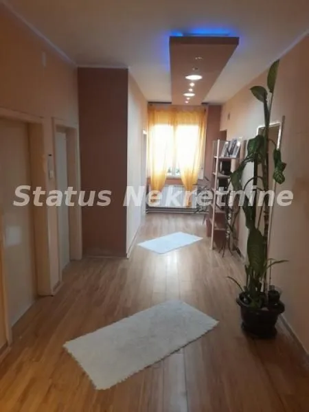 Prodaja, kuća, 171m², Petrovaradin, Novi Sad