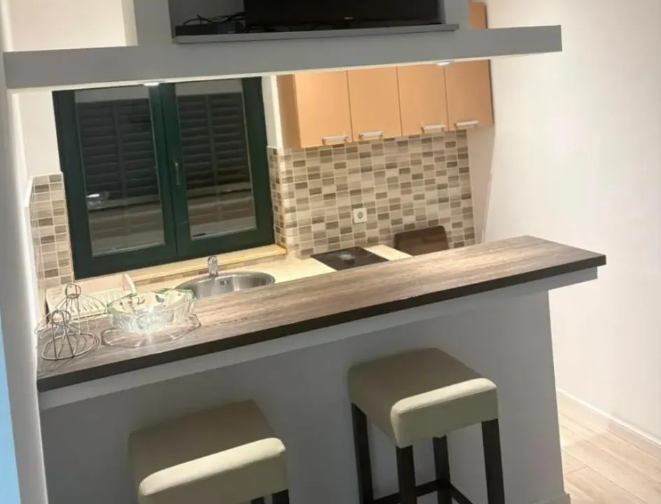 Rent, one bedroom apartment, 45m², Gradiošnica, Tivat