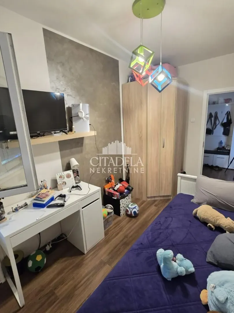 Sale, two bedroom apartment, 56m², Konjarnik, Voždovac Sve Podlokacije