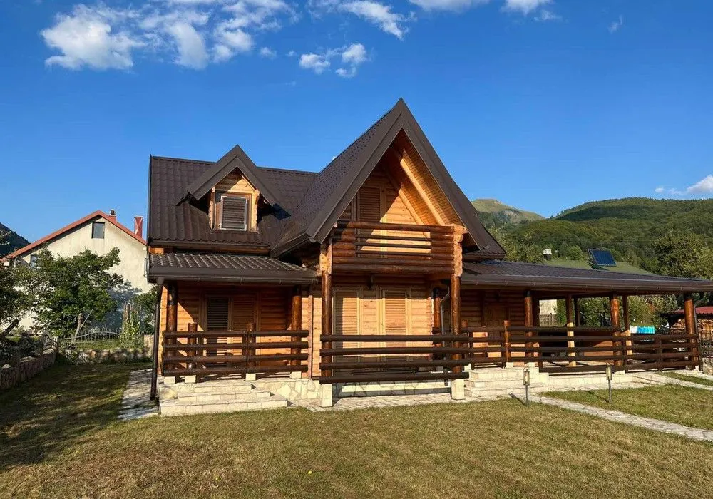 Prodaja, kuća, 180m², Kolašin, Crna Gora