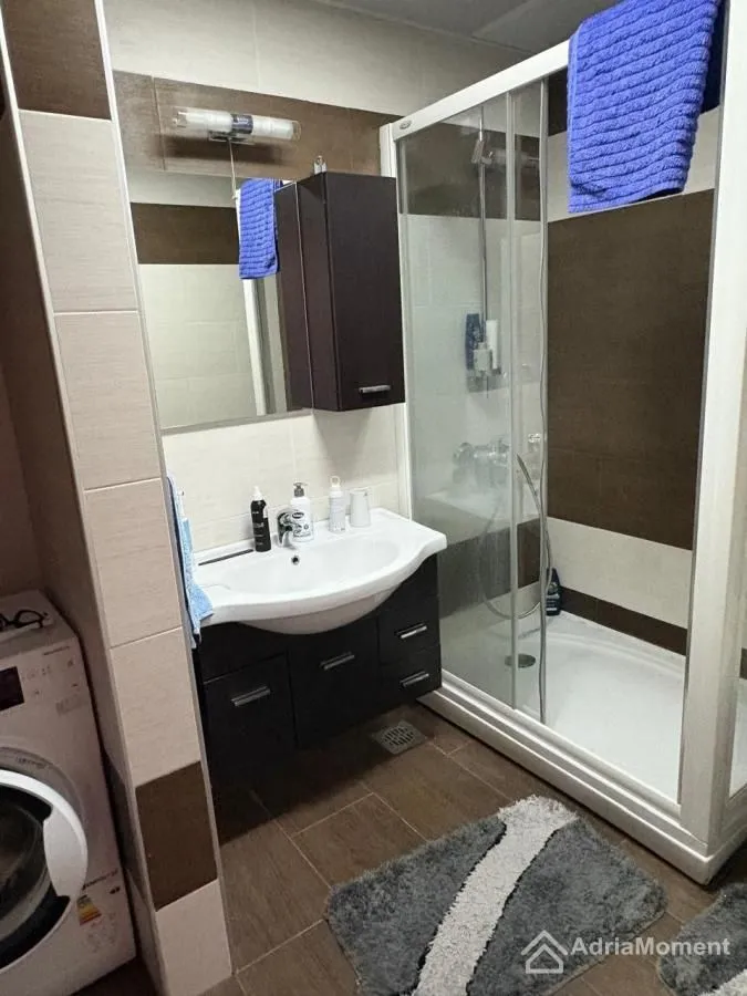 Sale, two bedroom apartment, 79m², Petrovac, Budva