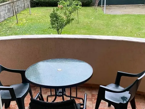 Rent, house, 250m², Karaburško Polje, Podgorica - image 2