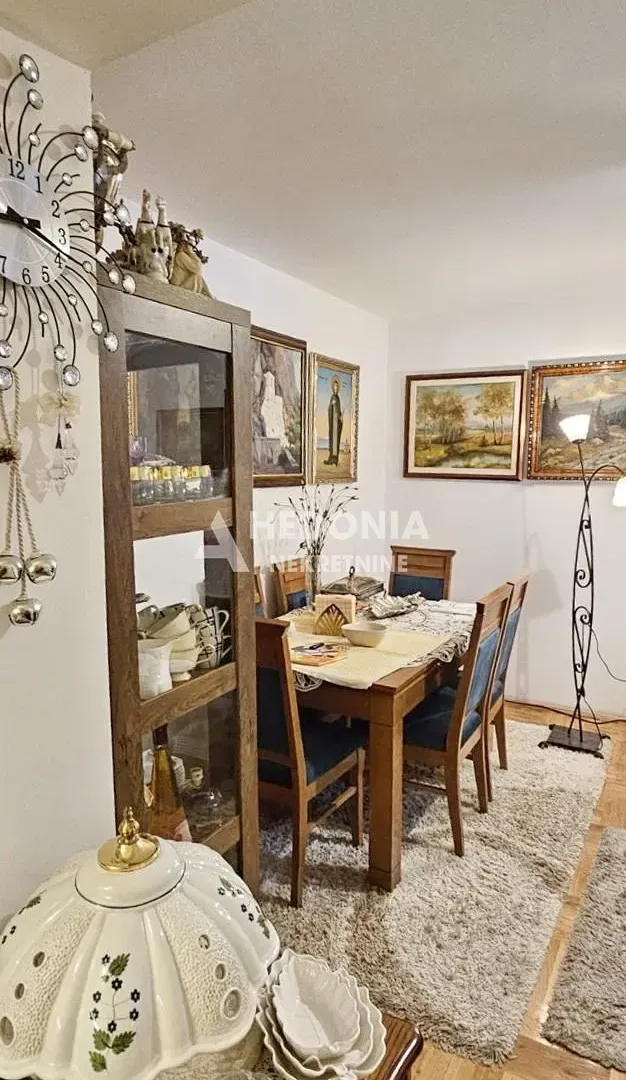 Prodaja, dvosoban stan, 51m², Ledine, Beograd