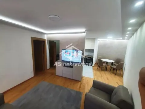 Izdavanje, dvosoban stan, 48m², Cvetkova Pijaca, Zvezdara Sve Podlokacije - image 2