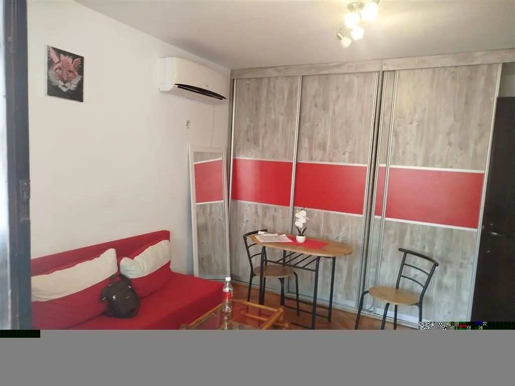 Prodaja, jednosoban stan, 37m², Slavujev Venac, Zvezdara Sve Podlokacije