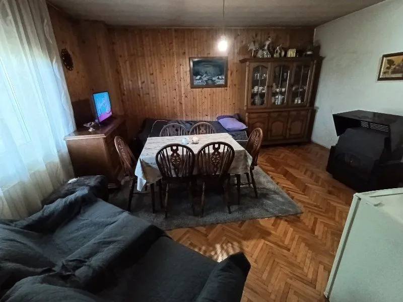 Prodaja, dvosoban stan, 54m², Lebane, Srbija