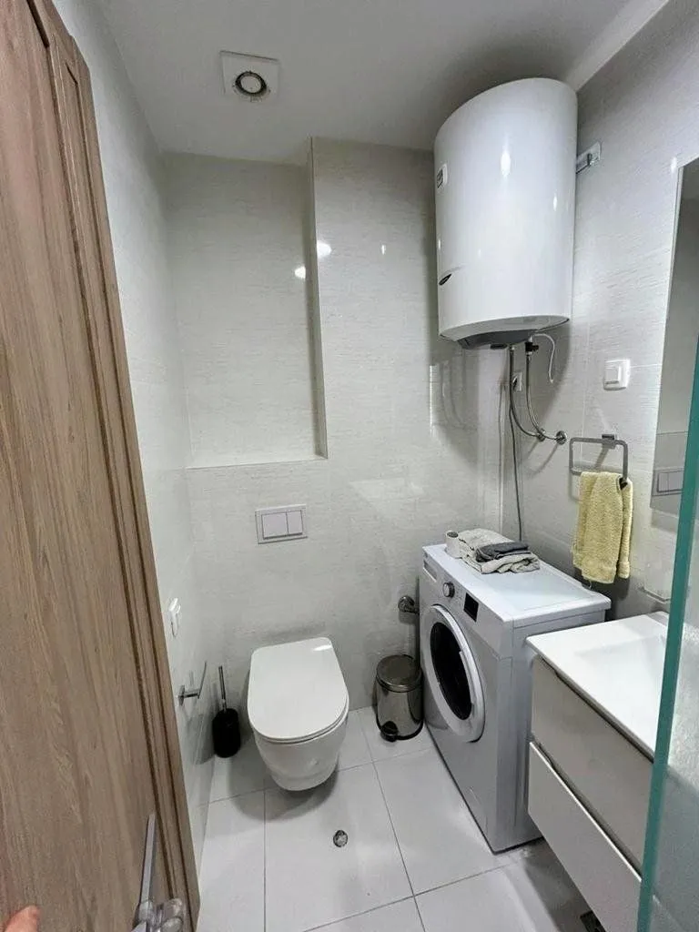 Izdavanje, jednosoban stan, 54m², Master Kvart, Podgorica