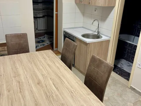 Rent, two bedroom apartment, 80m², Zelenika, Podgorica - image 8