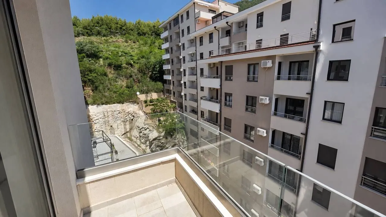 Prodaja, jednosoban stan, 43m², Bečići, Budva