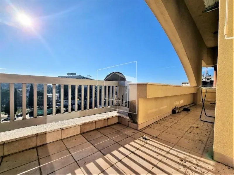 Prodaja, stan, 280m², Preko Morače, Podgorica