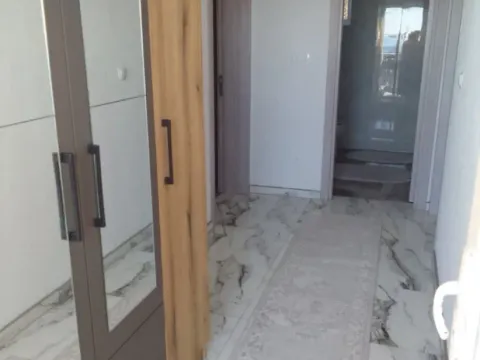 Izdavanje, kuća, 65m², Marovići, Bar - image 10