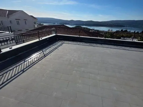 Sale, two bedroom apartment, 49m², Centar, Tivat - image 8