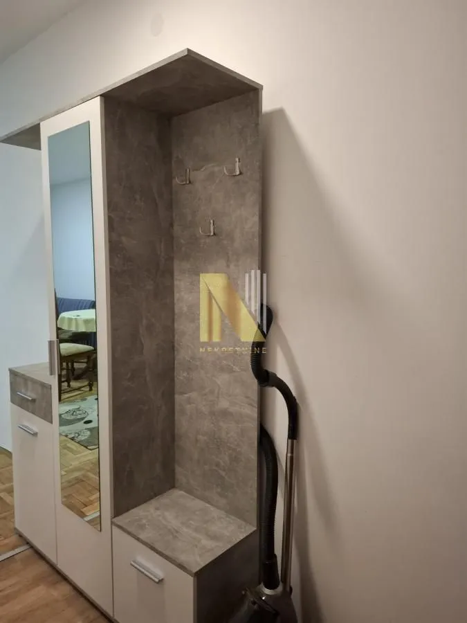 Izdavanje, garsonjera, 27m², Telep, Novi Sad Sve Podlokacije