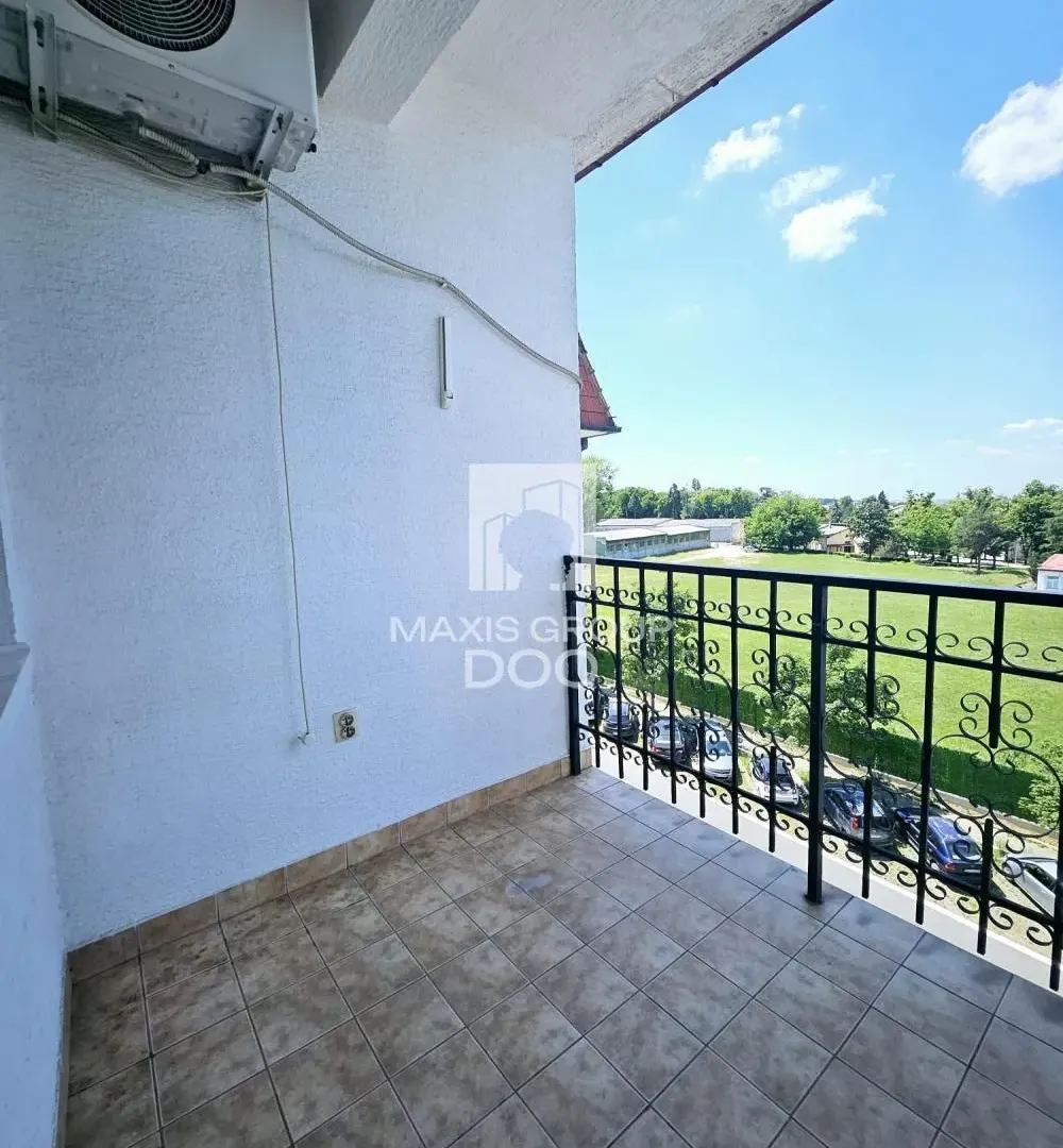 Rent, three bedroom apartment, 90m², Savski Venac, Beograd