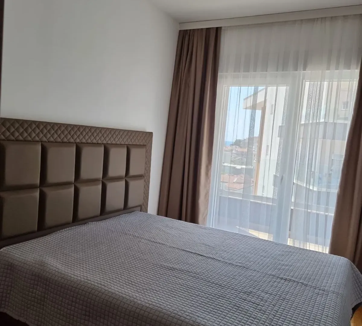 Rent, one bedroom apartment, 46m², Budva okolina, Budva