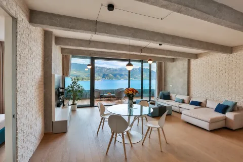 Rent, two bedroom apartment, 117m², Centar, Budva - image 3