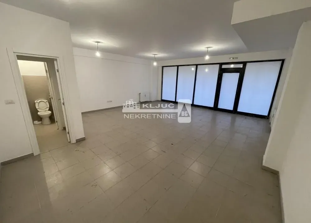 Izdavanje, poslovni prostor, 50m², Bogoslovija, Palilula Sve Podlokacije