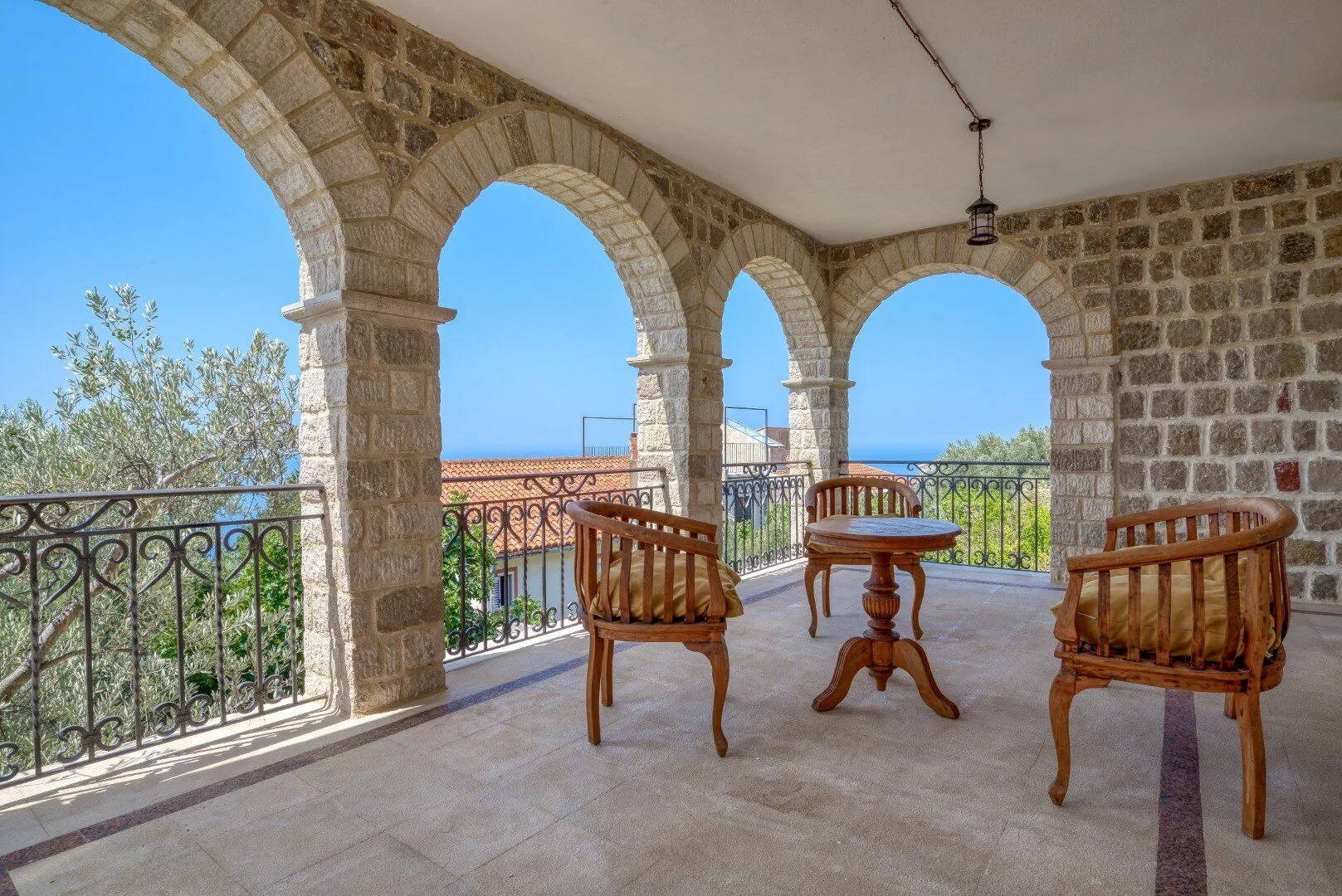 Sale, house, 480m², Reževići, Budva