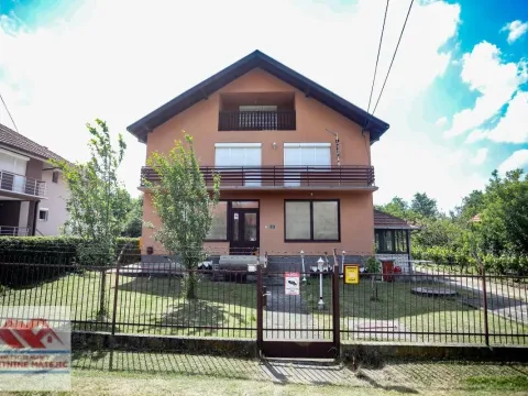 Sale, house, 300m², Kragujevac, Srbija - image 4