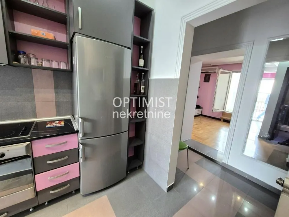 Rent, three bedroom apartment, 72m², Vračar Centar, Vračar Sve Podlokacije