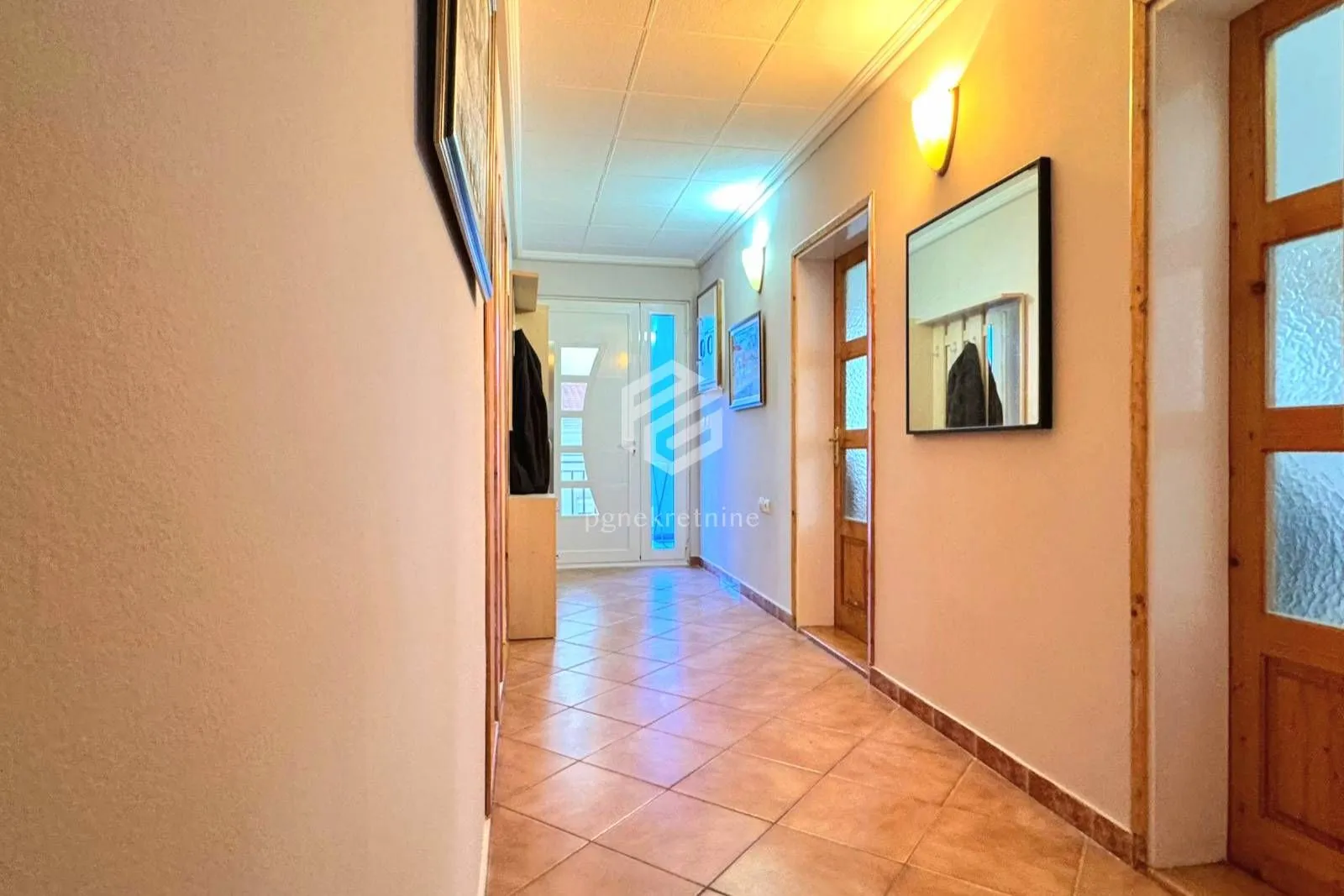 Rent, three bedroom apartment, 130m², Zabjelo, Podgorica
