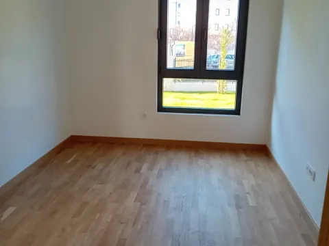 Prodaja, dvosoban stan, 65m², Tološi, Podgorica - image 3