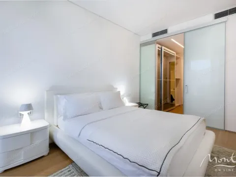 Sale, one bedroom apartment, 97m², Budva, Crna Gora - image 11