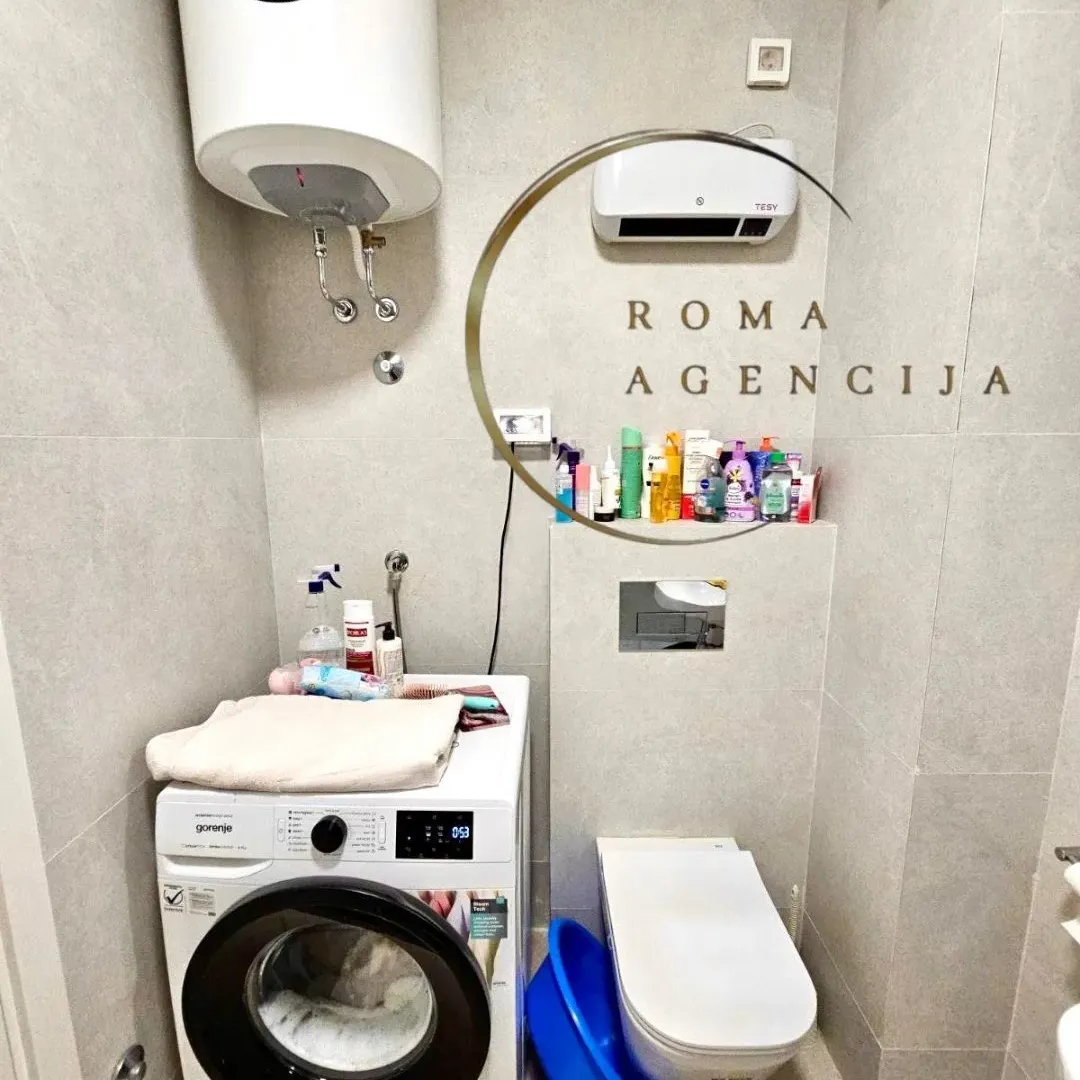 Izdavanje, jednosoban stan, 40m², Pobrežje, Podgorica