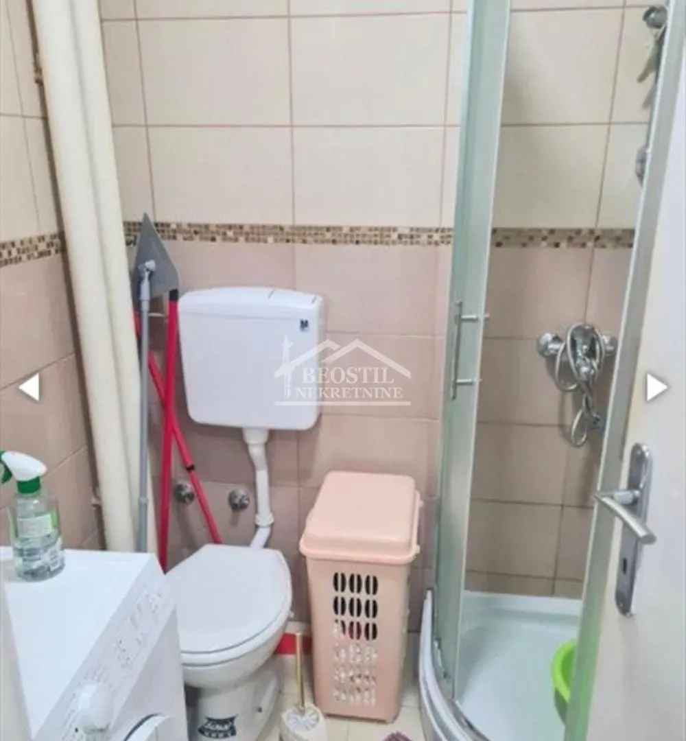 Rent, two bedroom apartment, 41m², Novi Beograd Blok 1 Fontana, Novi Beograd Sve Podlokacije