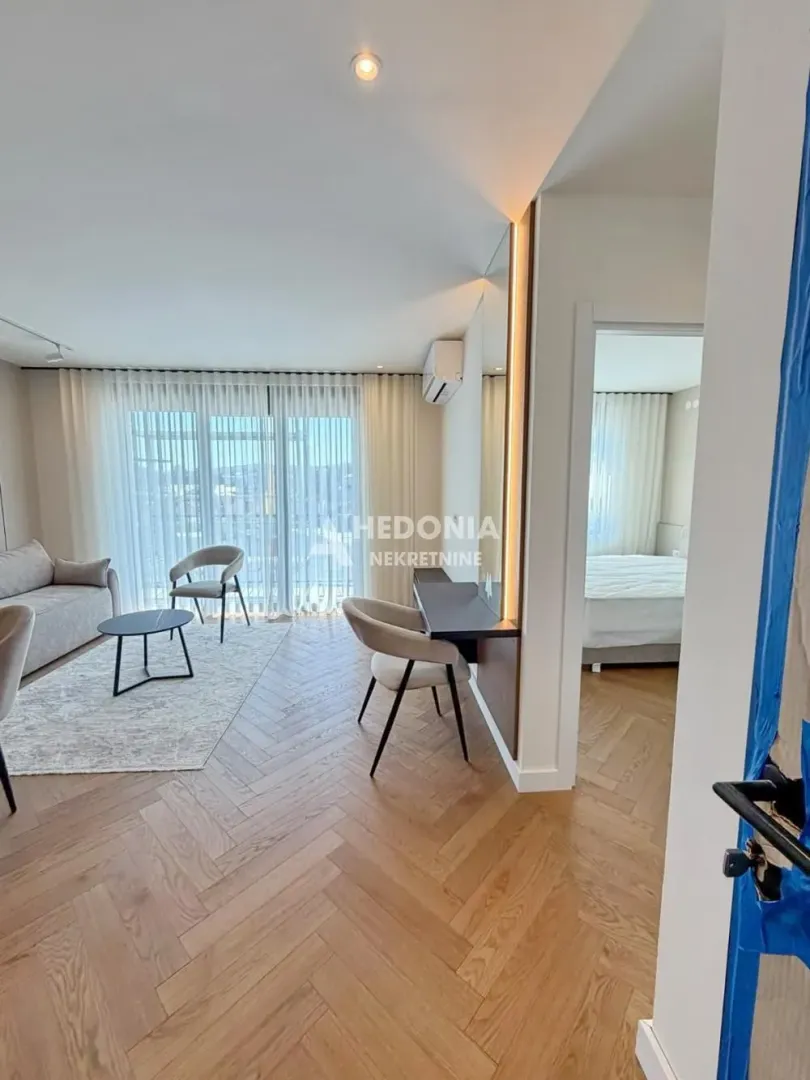 Prodaja, jednosoban stan, 44m², Centar, Vrnjačka Banja