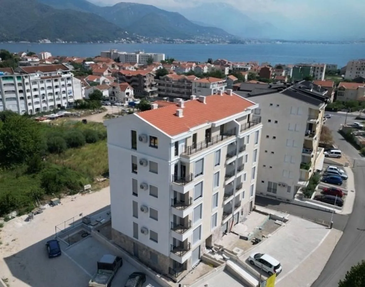 Prodaja, trosoban stan, 88m², Bijela, Herceg Novi