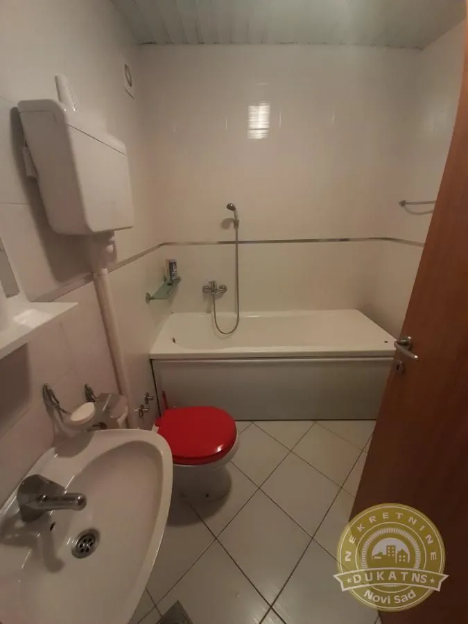 Prodaja, dvosoban stan, 48m², Bulevar Evrope, Novi Sad Sve Podlokacije